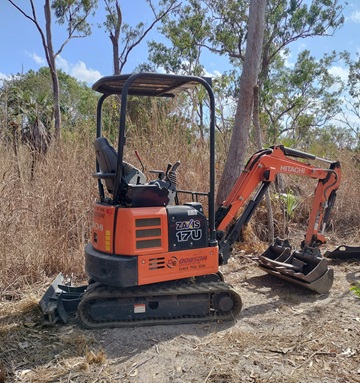 mini 2 tonne excavator